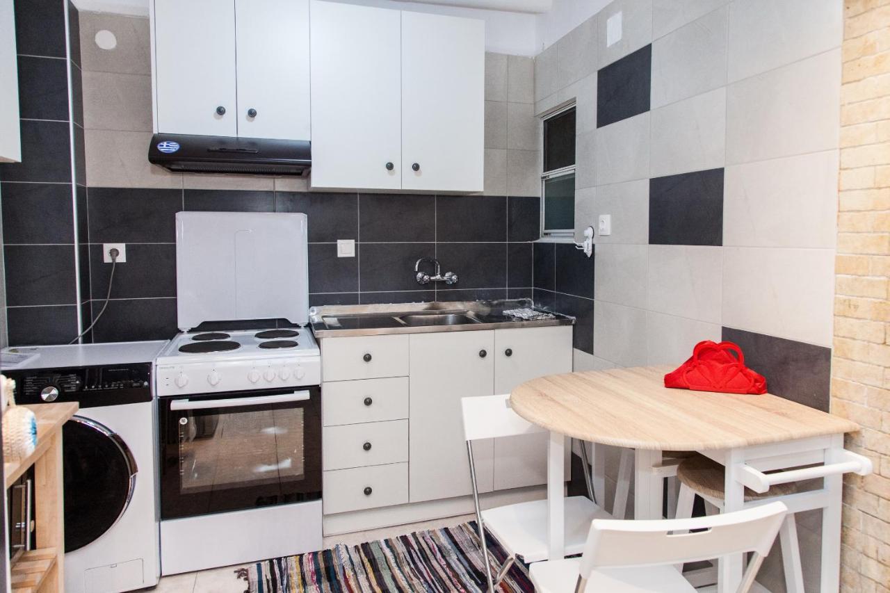 Cozy Apartment In Pireas ภายนอก รูปภาพ